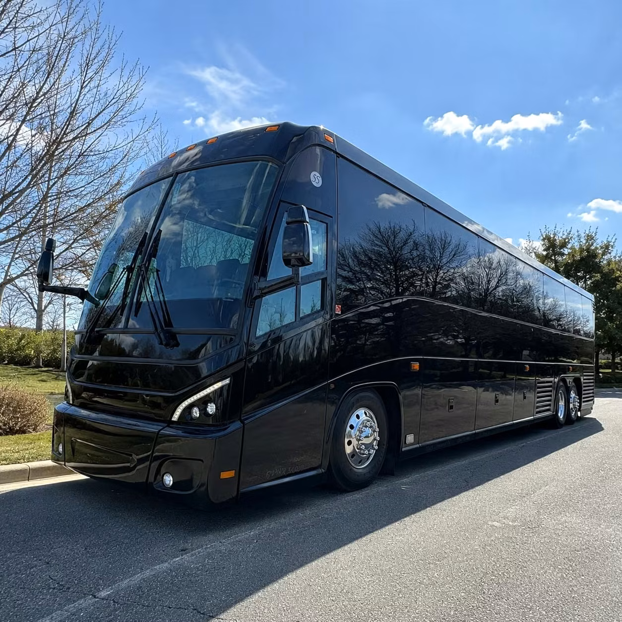 multi day long distance bus rentals out of san jose for corporate groups reunions and tours